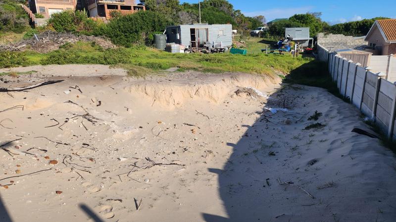 0 Bedroom Property for Sale in Paradise Beach Eastern Cape
